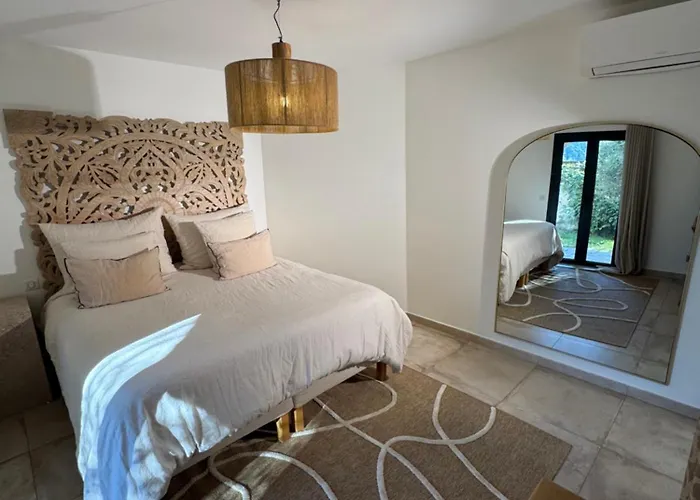 Magnifique Villa   Le Rocher de Noha  Côte d’Azur
